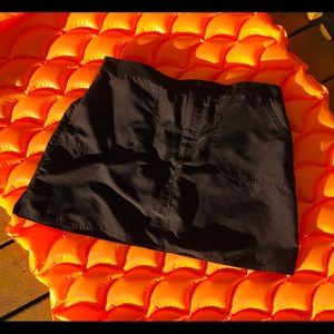 🌴Maxine of Hollywood black swim skort size 16🌴